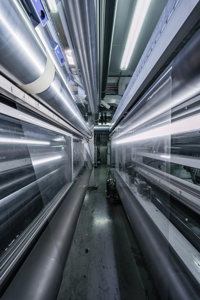 industrielle folienbeshcichtung auf rollen bei dunmore europe