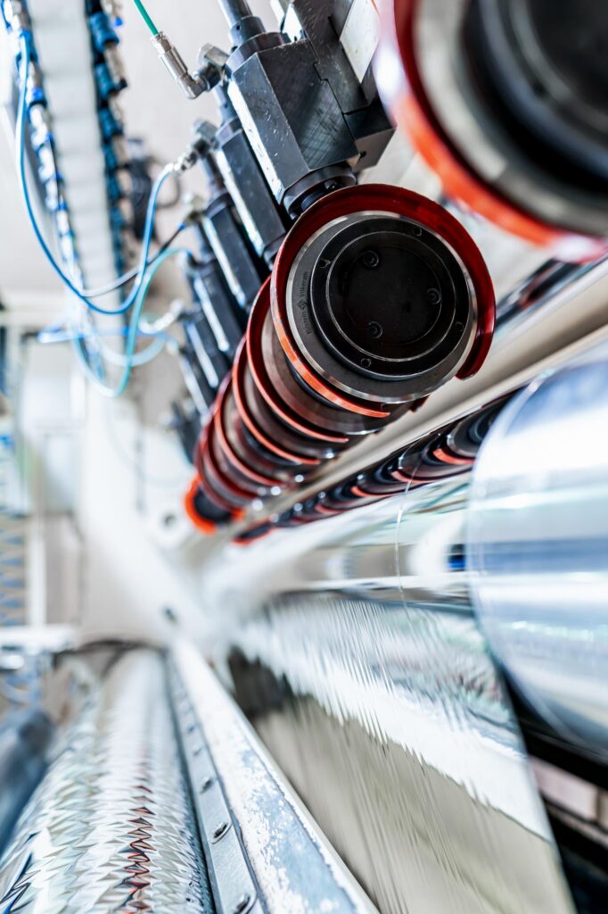 maschine für konfektionierung und splitting bei dunmore spezialfolien