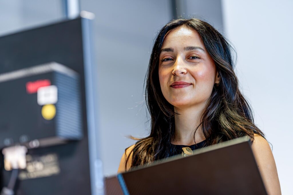 dunmore mitarbeiterin ayse tatar Team Lead Product Development & Technical Service